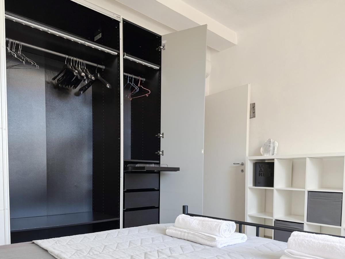 Luxury Apartment Next To The Francescana Modena Kültér fotó