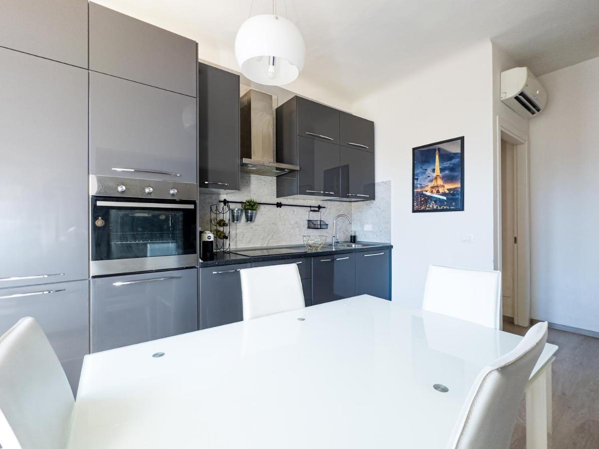 Luxury Apartment Next To The Francescana Modena Kültér fotó
